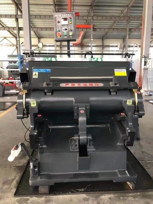 Máquina cortando e vincando 1400*1000 milímetro do cartão ML1400 semi automático