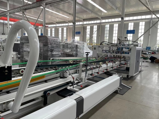 Máquina automática modelo 220V 380V 440V de Gluer da dobra 2800 130m/min