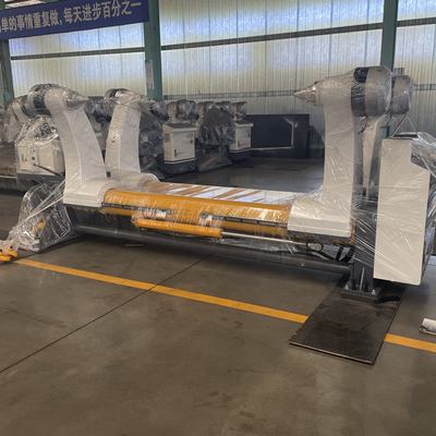 Suporte de rolo de moinho hidráulico para a linha de produção 1400mm do cartão ondulado