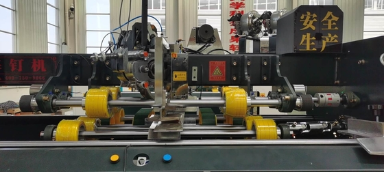 Modelo de costura do controle 2000 do PLC da máquina da única parte servo dobro semi auto