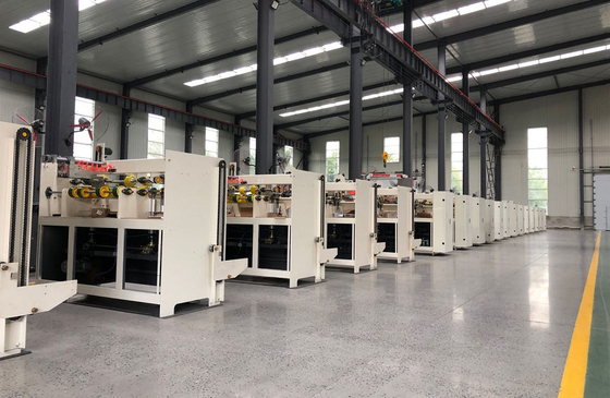 Máquina de costura semiautomática de peças duplas com quatro servos Sdj-2000d