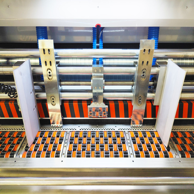 Máquina de impressão ondulada de Flexo da caixa de 4 cores com entalho de 250pcs/min cortando