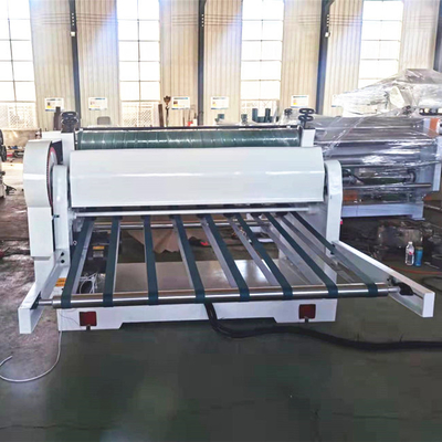 Máquina de corte de cartão ondulado do comprimento 3800mm com a energia do empilhador eficiente