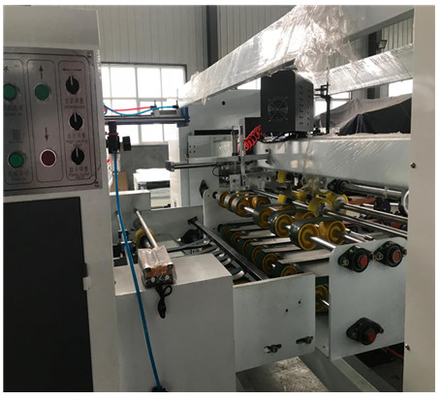 Máquina de costura de caixa corrugada totalmente automática de alta velocidade para papel