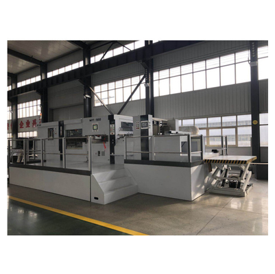 Máquina cortando vincando automática hidráulica da caixa ondulada do PLC