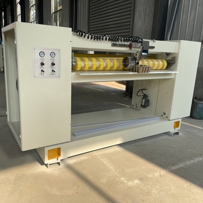 NC Cutter para linha de produção de cartão ondulado Cortar cartão com precisão