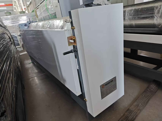 2000 Modelo Máquina de colagem manual Máquina de laminação de flauta para cartão ondulado