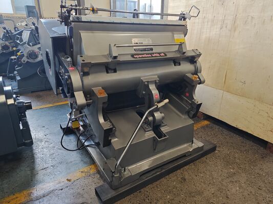 ML1200 Máquina Manual de Corte de Matriz para Cartão Corrugado de Serviço Pesado 20 peças/min 1200 * 830 mm