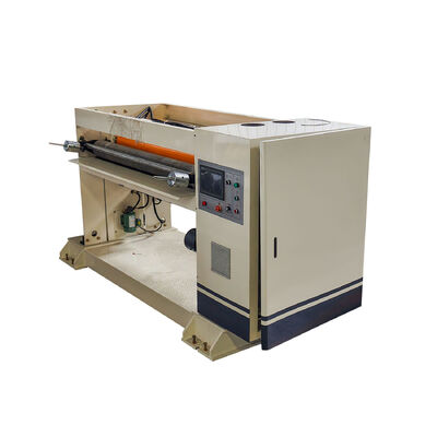 Tensão 380V 5 camadas de cartão ondulado Linha de produção com motor servo de acionamento principal 22 KW fornecendo saída e consistente cartão ondulado