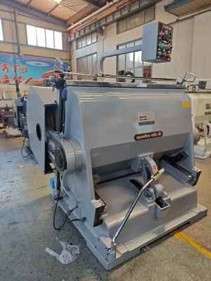 ML1500 Máquina semiautomática de corte a moagem com tamanho máximo de 1500 mm, quatro sistemas de segurança e alimentação manual de papel